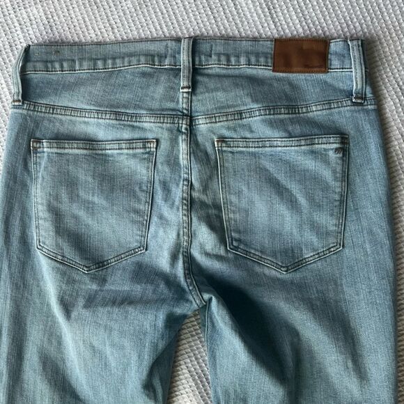 Madewell High Rise High Waist  Light Rinse Button Front  Skinny Jeans sz 31 - Picture 9 of 13
